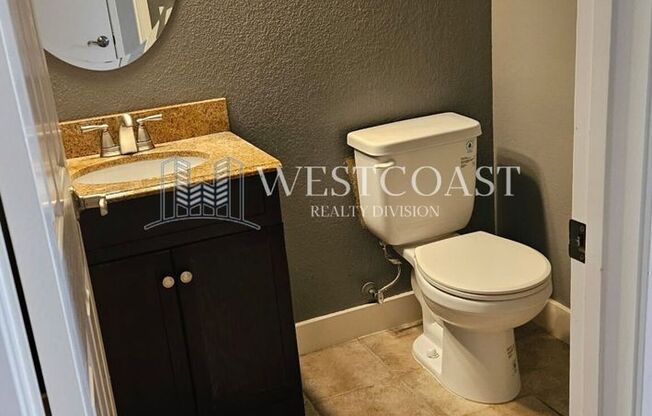 Elegant 3-Bedroom Home in Gated Vista Community