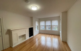7252 N HAMILTON