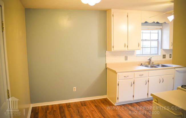 3 beds, 2 baths, $1,850