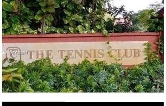 640 Tennis Club Dr