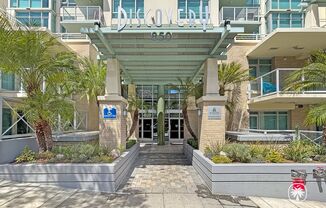 2 beds, 2 baths, $2,945