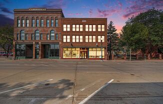 Historic Apartment in the Heart of Downtown Sioux Falls
