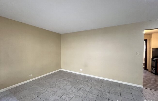 1610 N 1 AVE