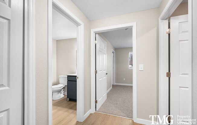 1 bed, 1 bath, 735 sqft, $1,565, Unit C34