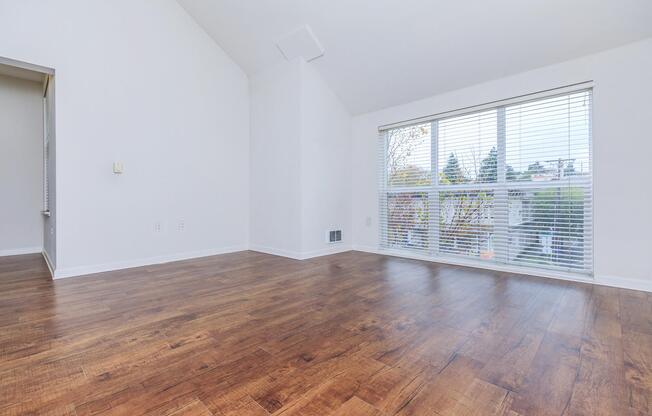 GORGEOUS HARDWOOD FLOORS IN EL CERRITO, CA