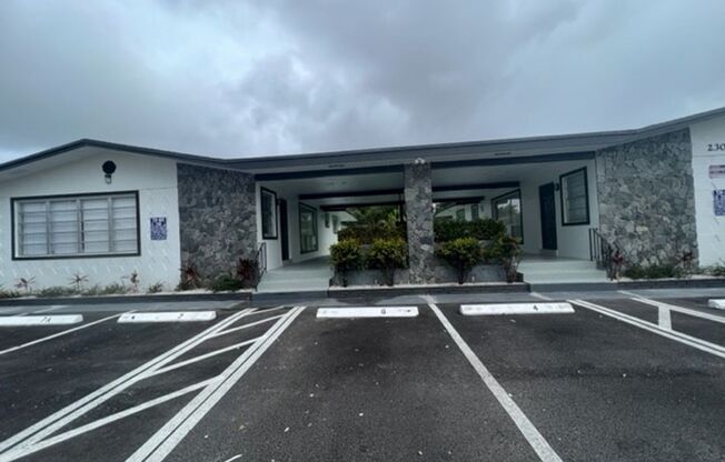 1 bed, 1 bath, 635 sqft, $1,450, Unit 2309-8