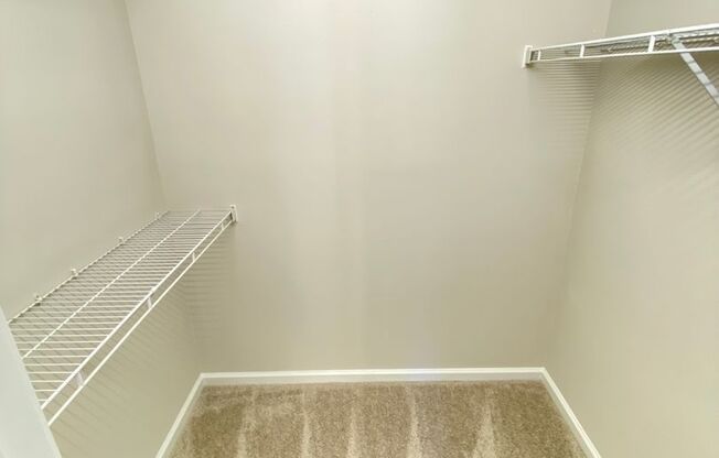 2 beds, 2 baths, 1,055 sqft, $1,200, Unit 5110