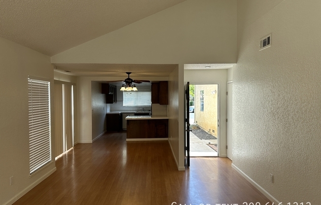 541 SAN VICENTE CT