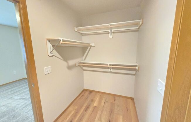 1 bed, 1 bath, 756 sqft, $1,025, Unit 3500 202