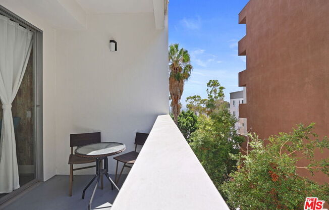 2 beds, 2 baths, 1,009 sqft, $3,500, Unit 414