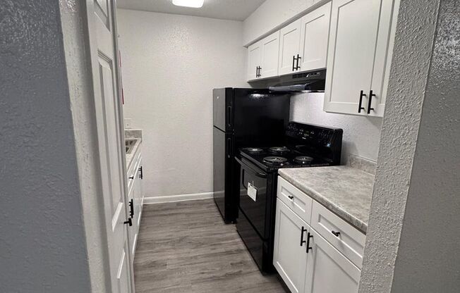 2 beds, 1 bath, 992 sqft, $1,250, Unit 134