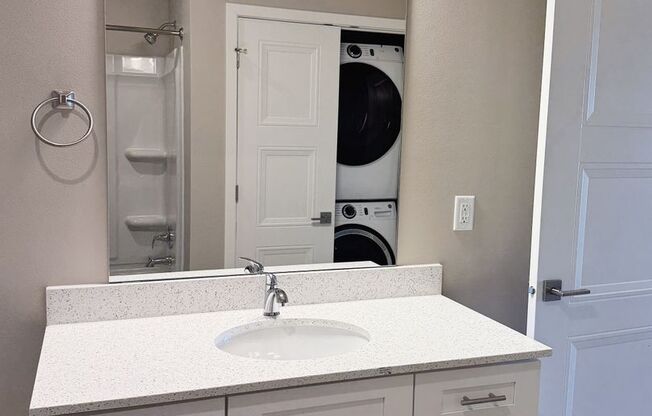 2 beds, 2 baths, 1,159 sqft, $1,785, Unit 317