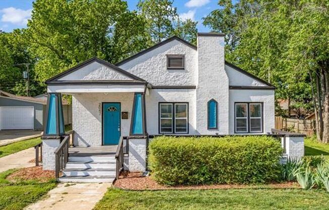 READY FOR LEASE!