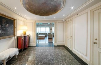 160 CENTRAL PARK S
