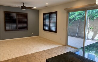 107 PAINTED TRELLIS