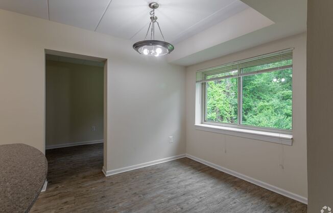 1 bed, 1 bath, 830 sqft, $2,040, Unit A302