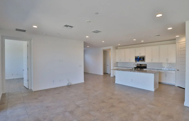 Beautiful 4 Bedroom 3 Bath Home in Mystic