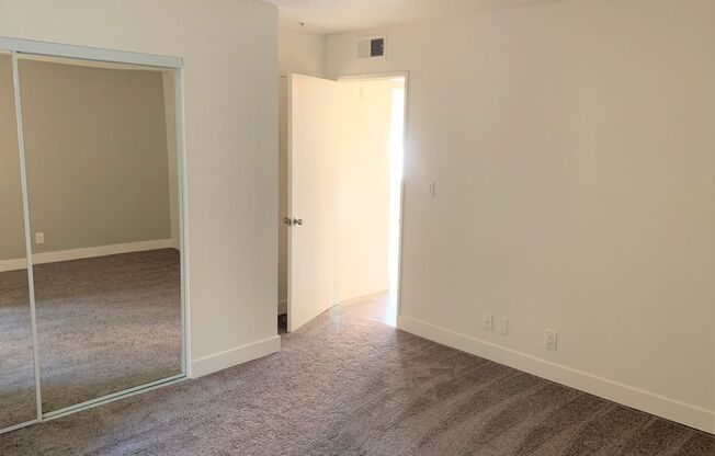 2 beds, 2 baths, 1,100 sqft, $2,375, Unit 201