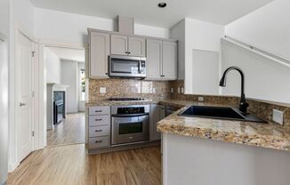 7282 NE STONEYBROOK ST