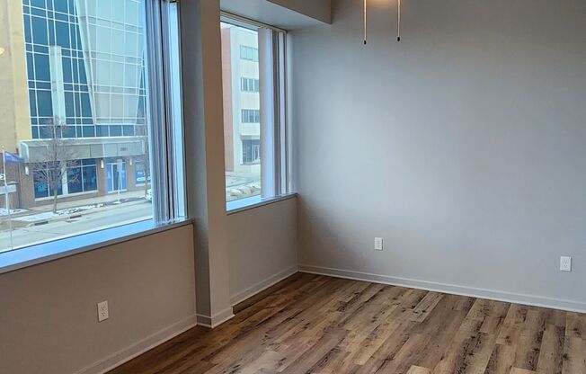 Studio, 1 bath, 431 sqft, $995, Unit Unit 200