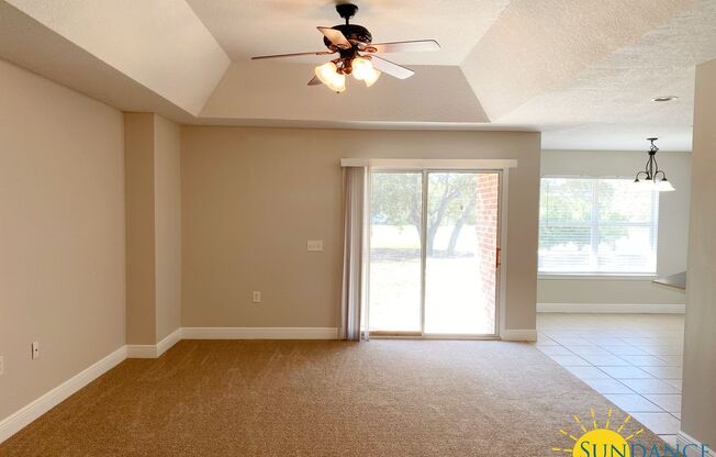 Spacious 3 Bedroom Duplex in Navarre