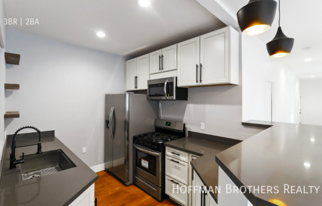 3 beds, 2 baths, $3,425