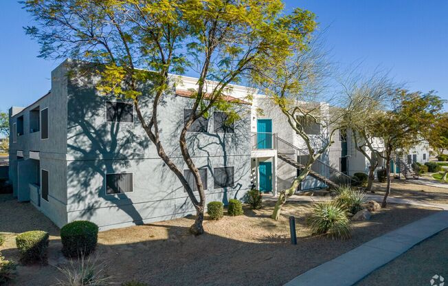 2 beds, 2 baths, 972 sqft, $1,599, Unit 320