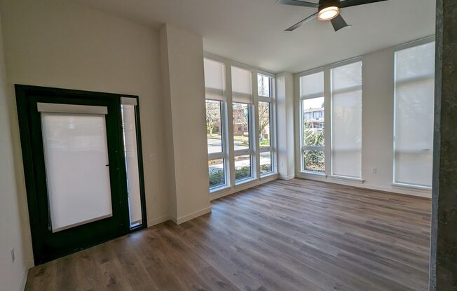 1 bed, 1 bath, 630 sqft, $1,977, Unit 104