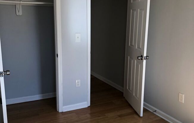 Approved 2 or 3 Bedroom Voucher 1.5 Bathroom