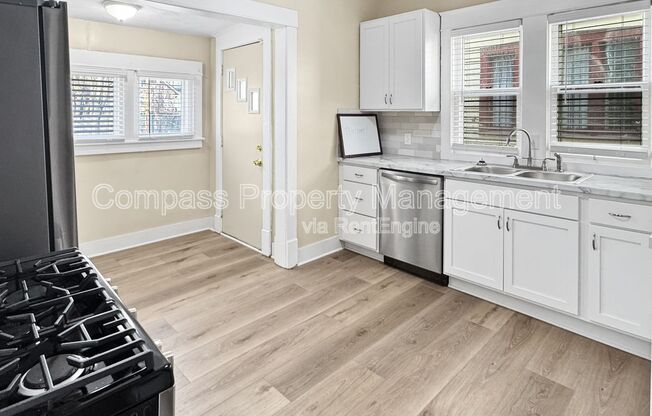 1243 SHERMAN SE