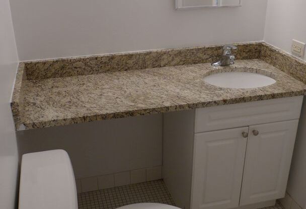 2 beds, 2 baths, 1,100 sqft, $2,850, Unit 408