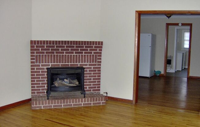 175 INGLEWOOD l 3 BED, 2 BATH