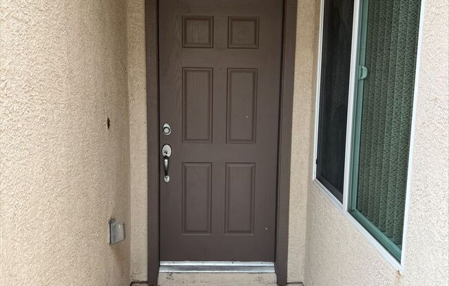 2 bedroom, 2 bathroom townhouse