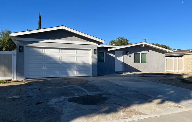 Beautiful *must see* fully renovated home for rent in Riverside!