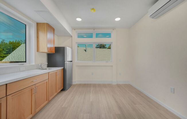 Studio, 1 bath, 319 sqft, $3,095