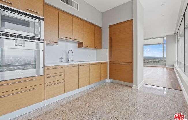 2 beds, 3 baths, 1,870 sqft, $8,250, Unit 28B