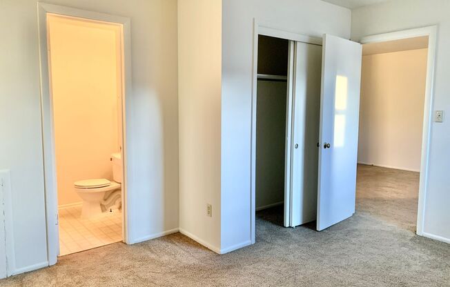 1 bed, 1 bath, 450 sqft, $765, Unit 72-B06