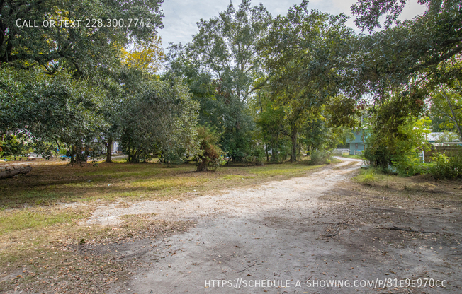 226 MILRAY LN
