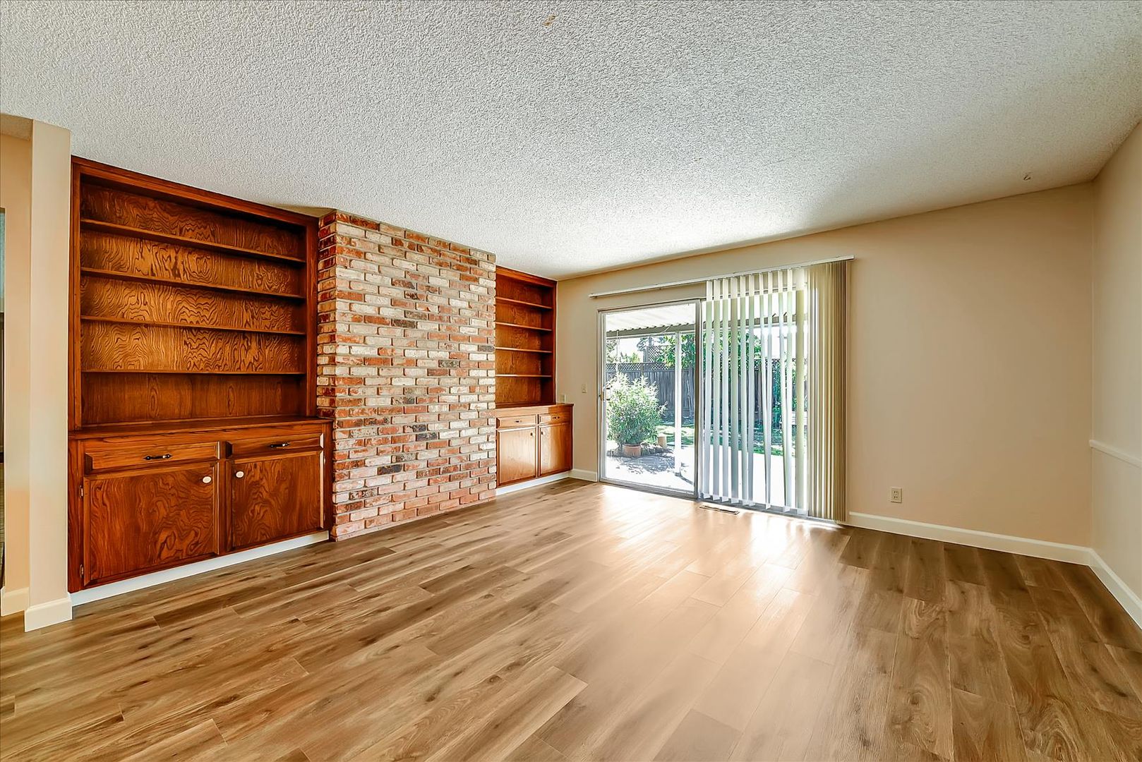 3 beds, 2 baths, $5,500