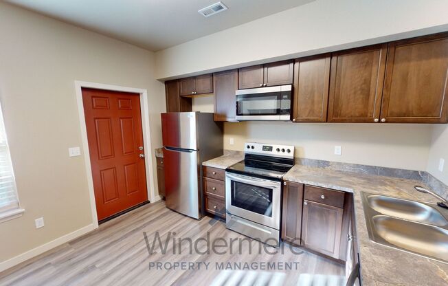 2 beds, 2 baths, 1,024 sqft, $1,150, Unit #3