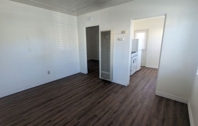 1 bed, 1 bath, $1,600, Unit 3046 1/2