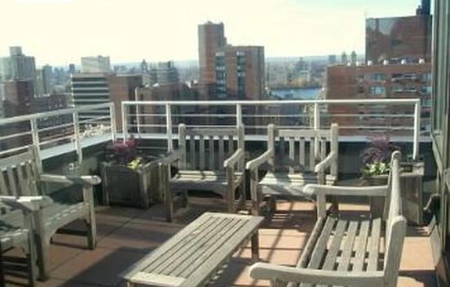 1 bed, 1.5 baths, 802 sqft, $4,600, Unit 21A