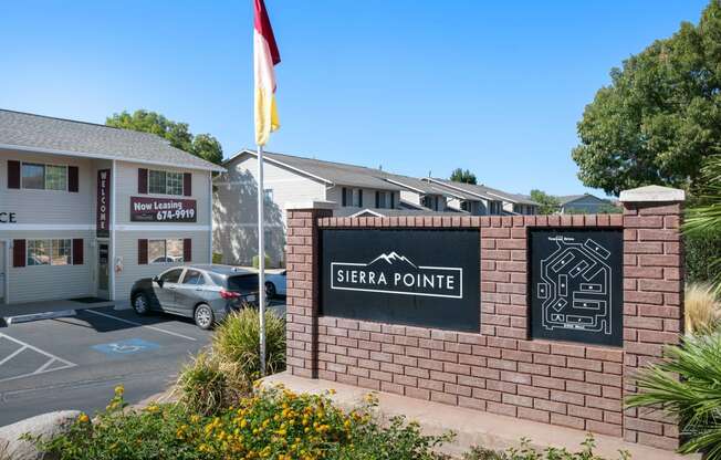 Welcome to Sierra Pointe Apartments