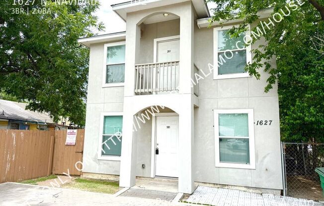 1627 N NAVIDAD ST