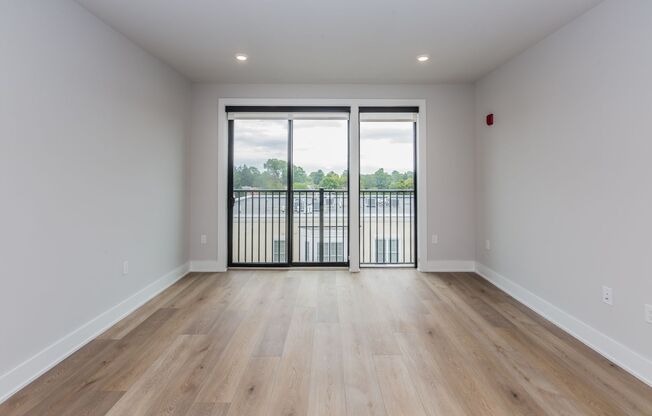1 bed, 1 bath, 874 sqft, $2,900, Unit Apt # 212