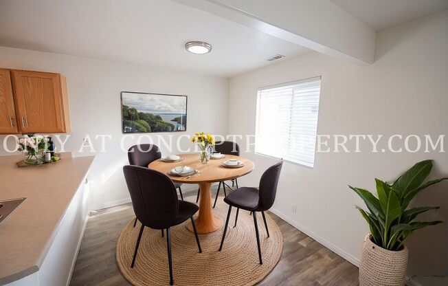 1 bed, 1 bath, 711 sqft, $1,099, Unit D-11