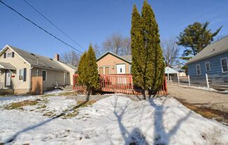 For Rent: 2 Bed, 1 Bath Home Near Mayo Clinic