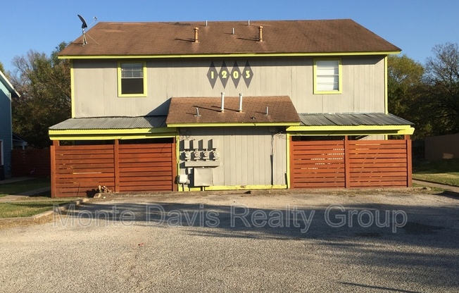 1203 Southport Drive