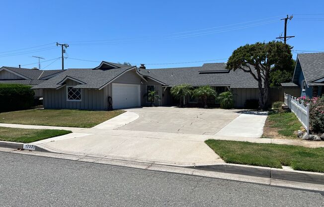 Adorable and Recently Upgraded 4 Bedroom Placentia Home