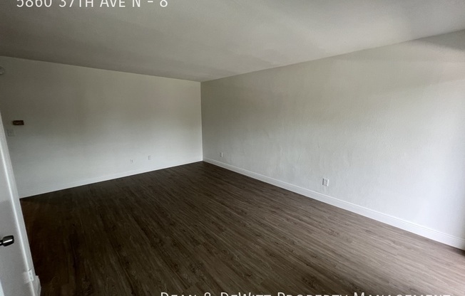5860 37 AVE N